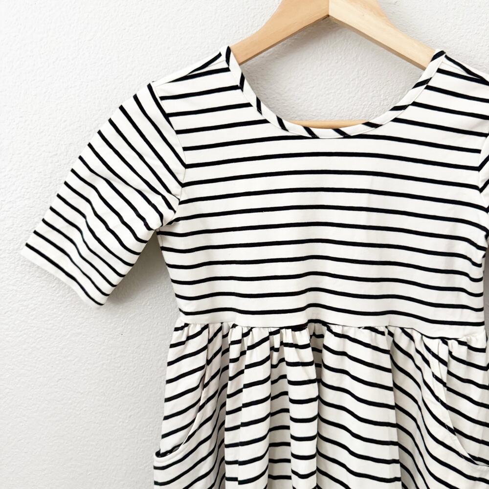 HANNA ANDERSSON | Super Soft Skater Dress Black Off White Stripe Pleated‎ | 150